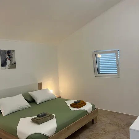 Apartment Di Adria Island