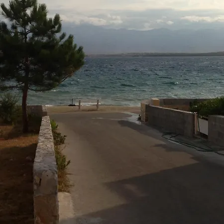 Di Adria Island Apartment *